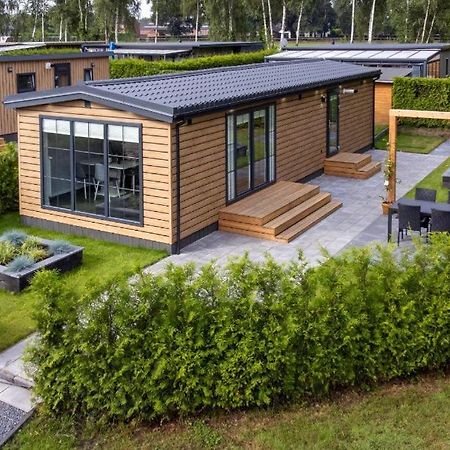 Recreatiepark Maas En Bos Hotel Wellerlooi Bagian luar foto